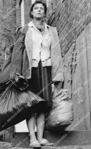 crp-02916 1989 Christine Lahti homeless and living on the streets TVM No Place Like Home crp-02916