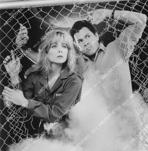 crp-02930 1991 Lisa Hartman, A Martinez TVM Not of This World crp-02930