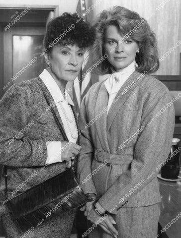 crp-03033 1988 Chita Rivera, Candice Bergen TVM Mayflower Madam crp-03033