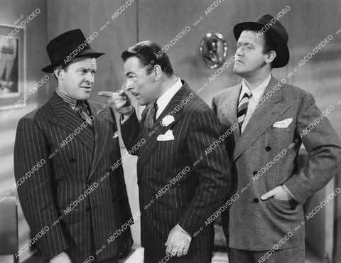 crp-03194 1942 Brian Donlevy, Frank Sully, Frank Jenks film Two Yanks in Trinidad crp-03194