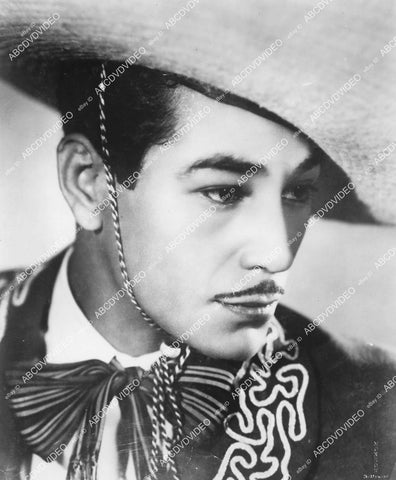 crp-03414 1940's music singer Gil Galvan at Radio City State Theatre Latin Quarter crp-03414
