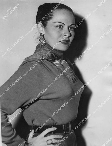 crp-00358 1952 Italian femme fatale Velma Pajis travels to Melbourne Aus crp-00358