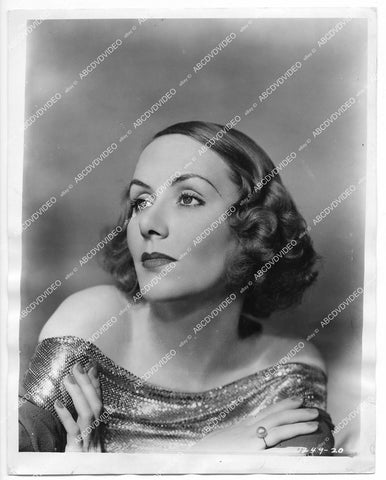 crp-00401 CBS say "Not Garbo" Helene Dumas radio show True Story Court of Human Relations crp-00401