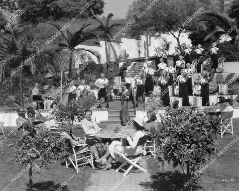 crp-04319 1930 unknown all girl orchestra unknown MGM musical short subject crp-04319