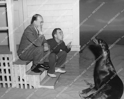 crp-04329 1940 Johnny Hines w seal Pete Smith short subject Social Sea Lions crp-04329