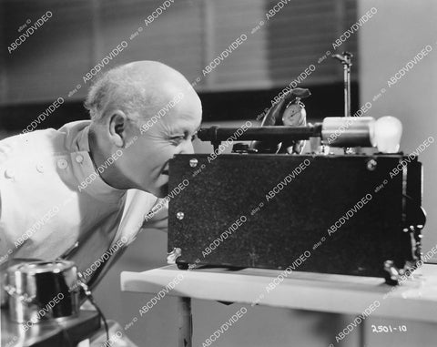 crp-04350 1937 medical science in the laboratory Pete Smith short subject Romance of Radium crp-04350