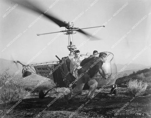 crp-04640 1953 Barbara Rush, Richard Carlson the helicopter sci-fi film It Came from Outer Space crp-04640