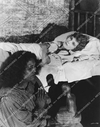 crp-04683 1924 Leatrice Joy w native woman silent film The Marriage Cheat crp-04683