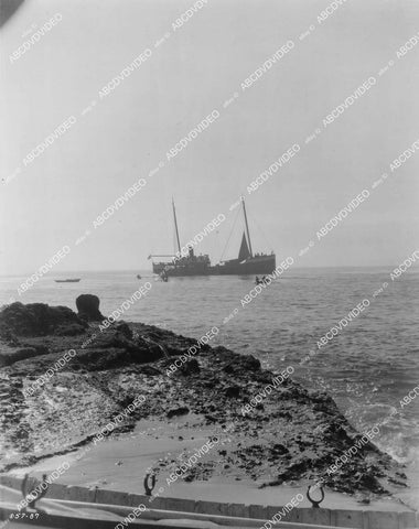 crp-04716 1924 the yacht in the bay silent film The Marriage Cheat crp-04716