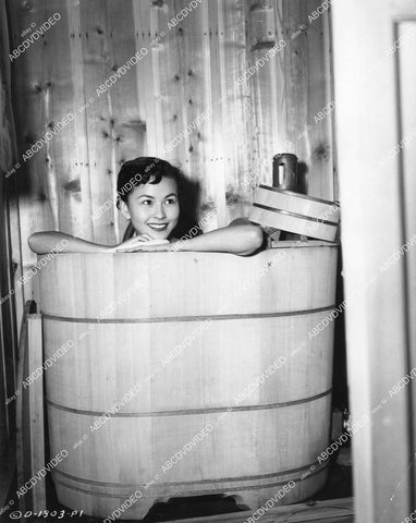 crp-00498 1955 Japanese actress Mitsuko Kimura in the bathtub film Three Stripes in the Sun crp-00498