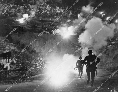 crp-04999 1967 soldiers battle sequence film The Girl and the General crp-04999