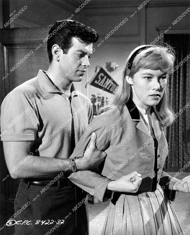 crp-05184 1958 Mark Damon & Luana Anders film Life Begins at 17 crp-05184