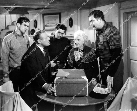 crp-05254 1945 John Carlyle, Edmund Gwenn, Wally Cassell, Mabel Paige, Grant Withers film Dangerous Partners crp-05254