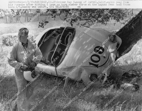 crp-00533 1959 news photo auto racing Ray Ramsey crashed Porsche racecar in Monterey, Cal Laguna Seca Road Race crp-00533