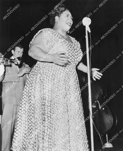 crp-05397 1940's music jazz singer Velma Middleton w the Louis Armstrong All Stars crp-05397