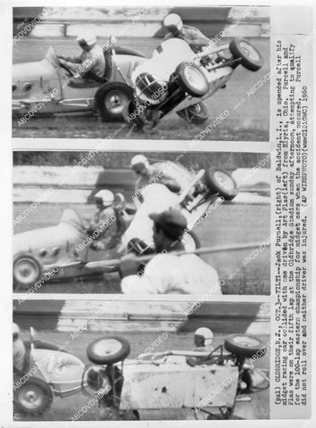 crp-00552 1960 news photo auto racing Jack Purcell accident sequence in midget racecar Oldbridge NJ race crp-00552