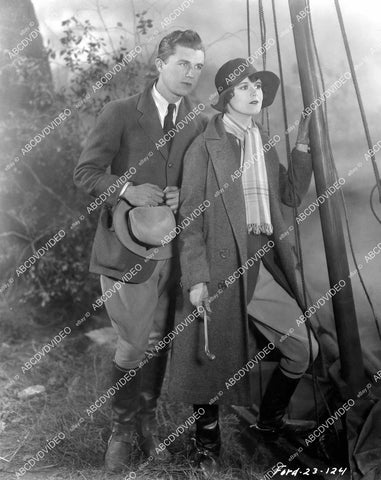 crp-05661 1928 Larry Kent, June Collyer John Ford silent film Hangman's House crp-05661