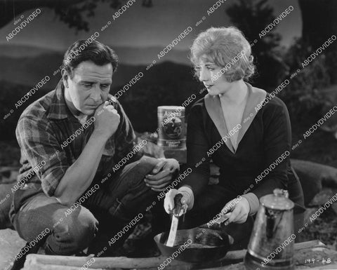 crp-05688 1925 Conway Tearle, Alice Terry cooking up some food silent film The Great Divide crp-05688