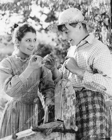 crp-05747 1923 Patsy Ruth Miller, Charles Ray pinky promise silent film The Girl I Loved crp-05747