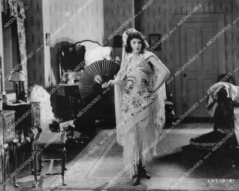 crp-05750 1921 Dorothy Gish w her hand fan silent film The Ghost in the Garret crp-05750