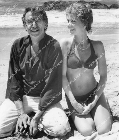 crp-05800 1978 director Herbert Ross w Jane Fonda in bikini film California Suite crp-05800