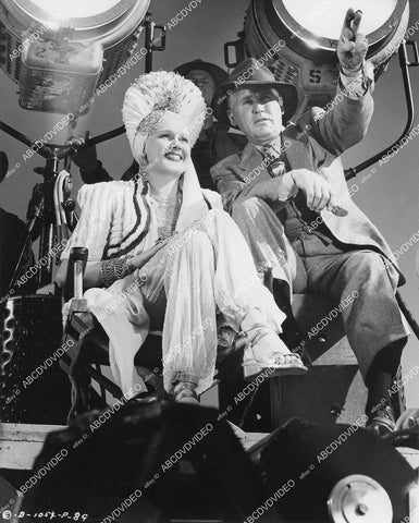 crp-05810 1945 cameraman Ray Rennahan & Adele Jergens under the lights film Thousand and One Nights crp-05810
