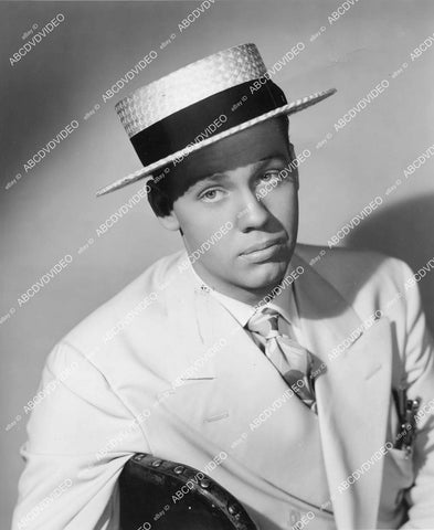crp-05820 1942 Richard Quine portrait in straw hat film My Sister Eileen crp-05820