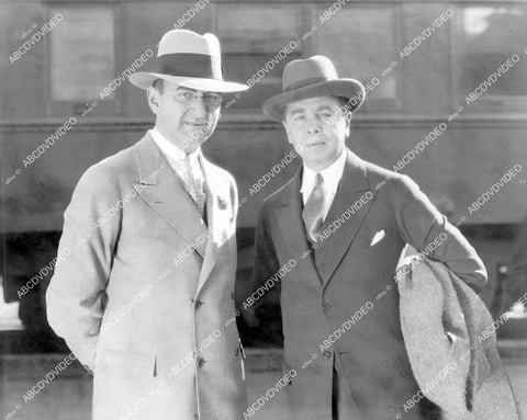 crp-05966 1922 Samuel & Harry Goetz at Los Angeles Union Depot crp-05966