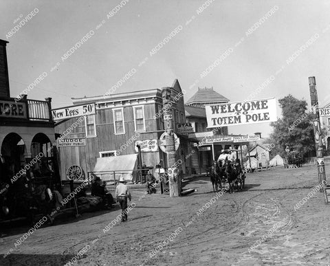 crp-06264 1943 town set scene w totem pole film Klondike Kate crp-06264