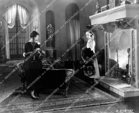 crp-06323 1924 photo Constance Talmadge, Zasu Pitts c silent film The Goldfish crp-06323