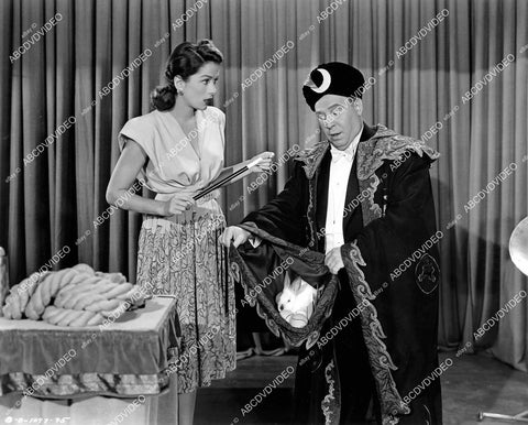 crp-06400 1946 Jinx Falkenburg w magician Joe Besser & rabbit film Talk About a Lady crp-06400
