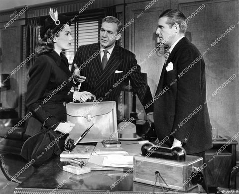 crp-06411 1946 Jinx Falkenburg, Forrest Tucker scene a film Talk About a Lady crp-06411