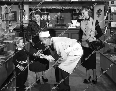crp-06817 1951 Emory Parnell, Helen Walker, Rudy Lee, Ruth Warren film My True Story crp-06817