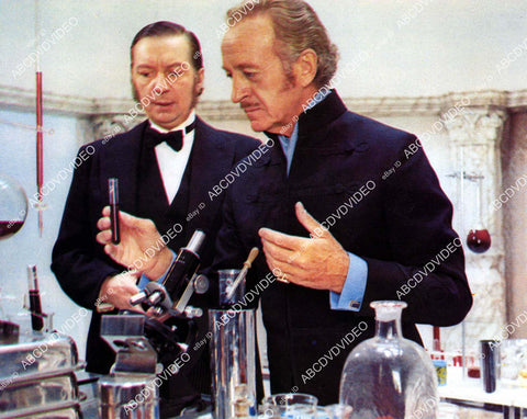 crp-06944 1975 David Niven, Peter Bayliss film Old Dracula crp-06944