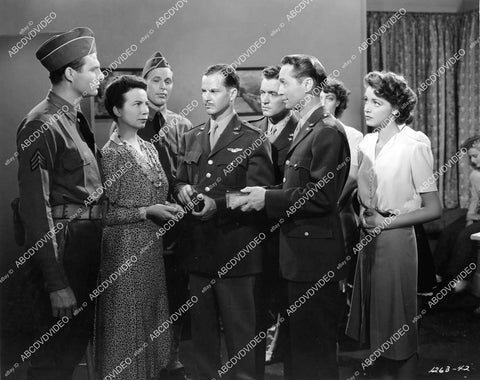 crp-06978 1943 Sara Haden, Franchot Tone, Marsha Hunt, Alan Baxter film Pilot # 5 crp-06978