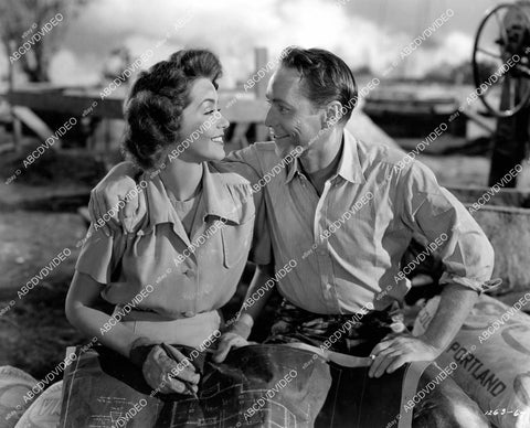 crp-06979 1943 Franchot Tone, Marsha Hunt film Pilot # 5 crp-06979