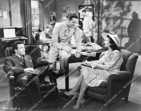 crp-07167 1944 Hugh Beaumont, Tom Neal, Jeanne Bates film The Racket Man crp-07167