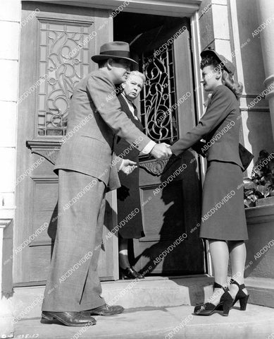 crp-07208 1946 Richard Dix, Kathleen Howard, Pamela Blake Whistler film Mysterious Intruder crp-07208