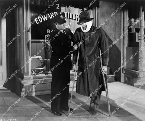 crp-07218 1946 Joe Palma, Richard Dix Whistler film Mysterious Intruder crp-07218