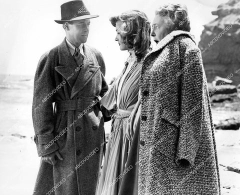 crp-07490 1945 Roland Varno, Nina Foch, Dame May Witty film noir My Name Is Julia Ross crp-07490