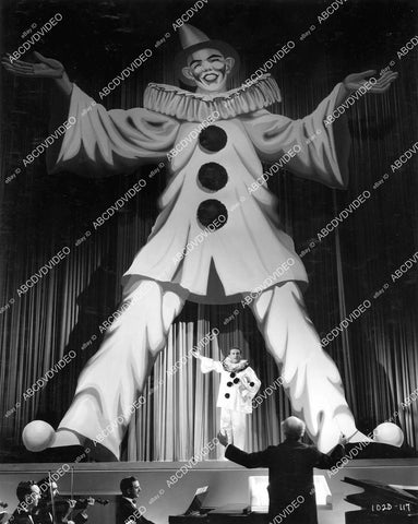 crp-07715 1938 Allan Jones clown outfit film Everybody Sing crp-07715