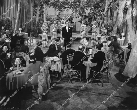 crp-00779 1944 Bob Crosby entertains the teenagers dance film Meet Miss Bobby Socks crp-00779