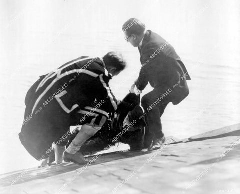 crp-08080 1924 Syd Chaplin and cast silent film The Galloping Fish crp-08080
