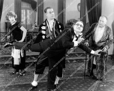 crp-08105 1924 Syd Chaplin, Chester Conklin, Louise Fazenda silent film The Galloping Fish crp-08105