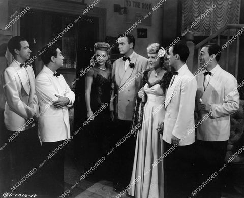 crp-08164 1943 Lynn Merrick, Bob Haymes, Joyce Compton, The Vagabonds film Swing Out the Blues crp-08164
