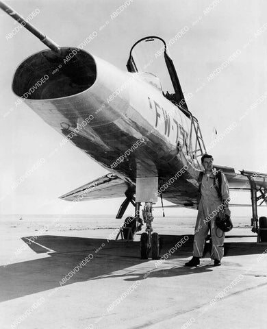 crp-08286 1960's aviation test pilot Lt Col F K Pete Everest North American F-100 new world's speed record crp-08286