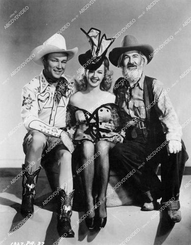 crp-08360 1940's Roy Rogers, Dale Evans, Gabby Hayes portrait crp-08360