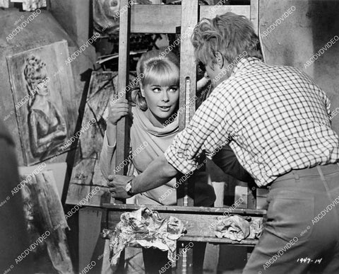 crp-08634 1965 Elke Sommer, Dick Van Dyke film The Art of Love crp-08634