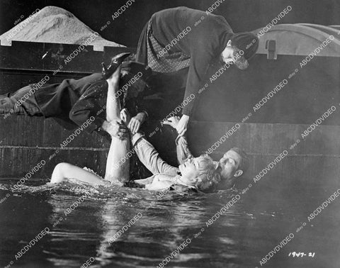 crp-08637 1965 Emile Genest, Fifi D'Orsay, Elke Sommer, Dick Van Dyke film The Art of Love crp-08637