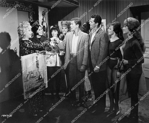 crp-08647 1965 Dick Van Dyke, James Garner, Miiko Taka, Victoria Carroll, Sharon Shore, Astrid De Brea film The Art of Love crp-08647